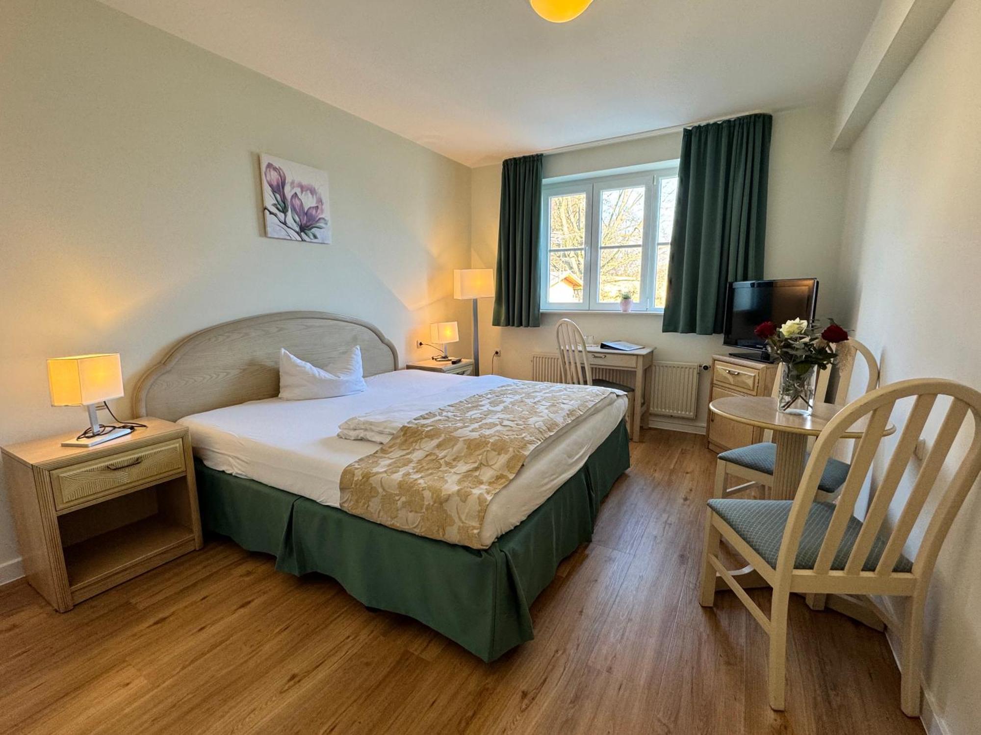 Altes Kasino Hotel Am See Neuruppin Eksteriør bilde